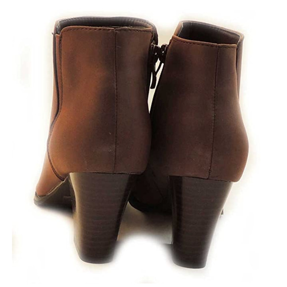 Reneeze Fashionable Stacked Heels Ankle Booties - Picture 4 of 4